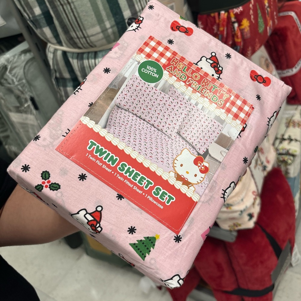 Hello kitty Christmas sheets